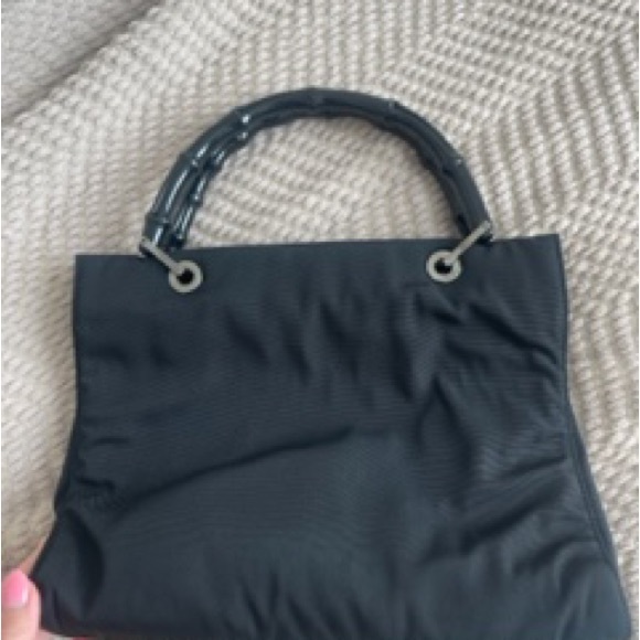 AUTHENTIC GUCCI NYLON BLACK SHOULDER BAG WITH BAMBOO HANDLE - Picture 5 of 9